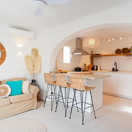 Casa Benissima - With Large Swimming Pool And Sea View - Villa