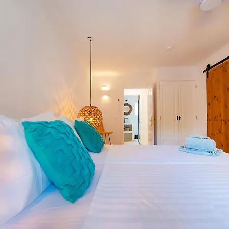 Casa Benissima - With Large Swimming Pool And Sea View - Villa Benissa